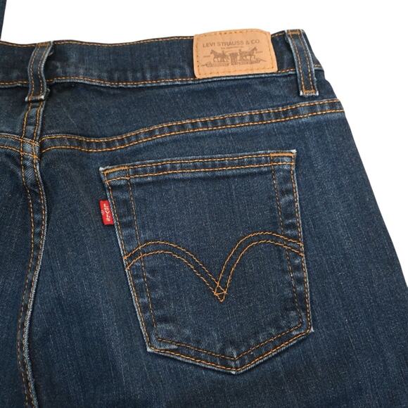 Levi's Women's 8 Medium Vintage 505 Straight Leg Jean - Picture 7 of 11